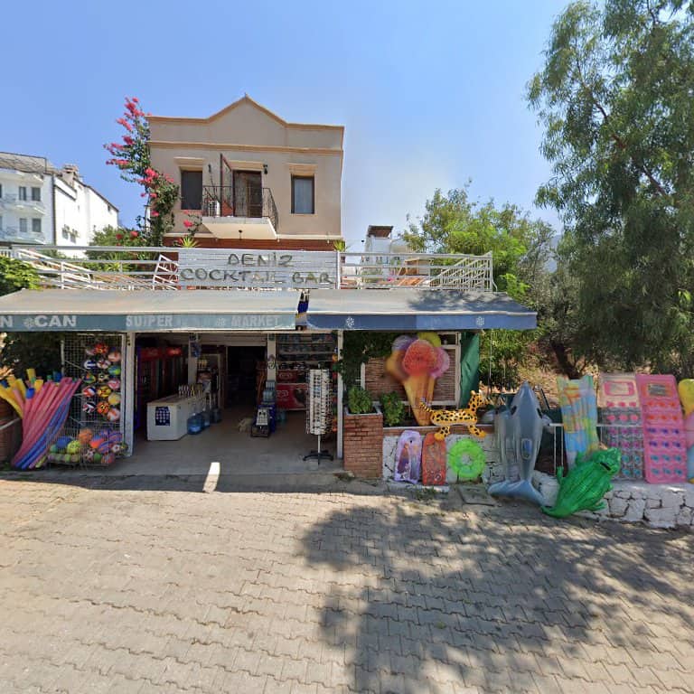 Deniz Cocktail Bar