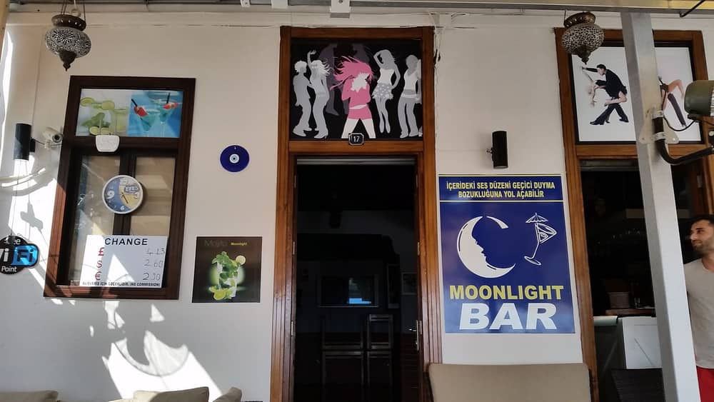 Moonlight Cafe Bar