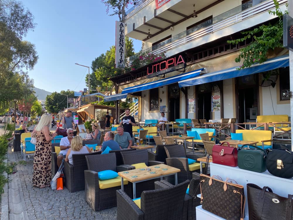 Utopia Cafe Bar